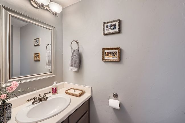 Downstairs Half Bathroom | Image 11