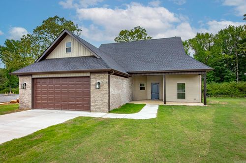 102 Michelle Dr, Beebe, AR, 72012-8020 | Card Image