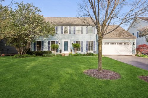 384 Whitney Dr, Barrington, IL, 60010-6007 | Card Image