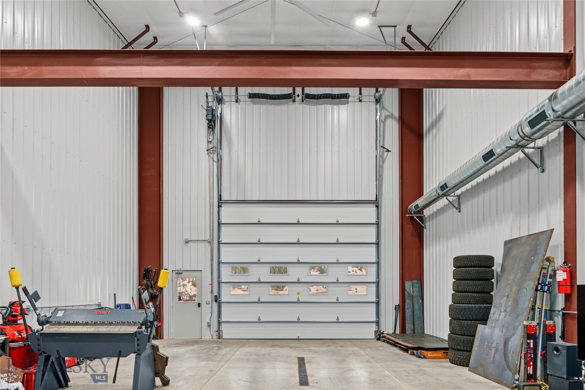 Commercial Lease in Big Sky 5