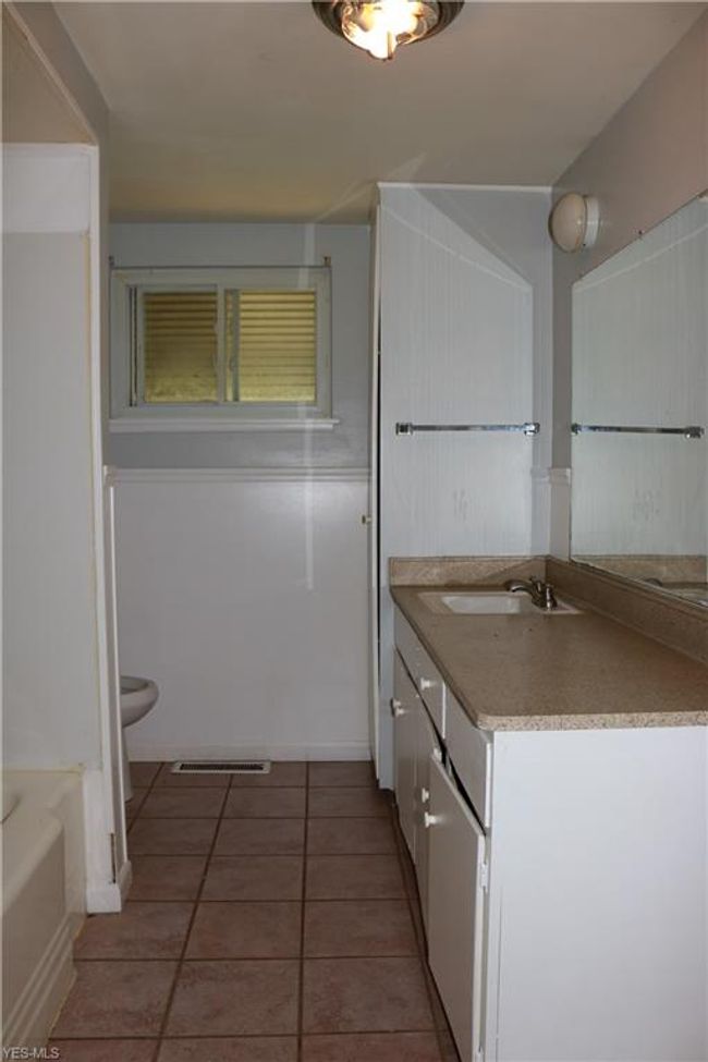 26510 Chardon Road, Sold in Richmond Heights Zoocasa