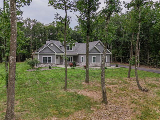 Catalpa Dr, Kunkletown, PA 18058