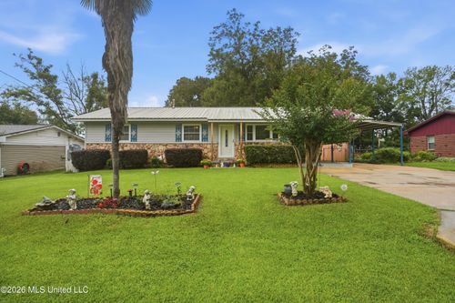 208 Plainview Cir, Richland, MS, 39218-9603 | Card Image