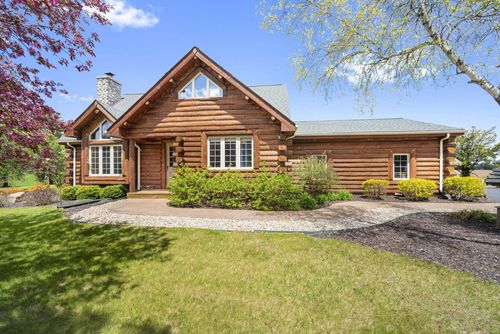 1206 Lakeview Road, Farmington, WI, 53090 | Card Image