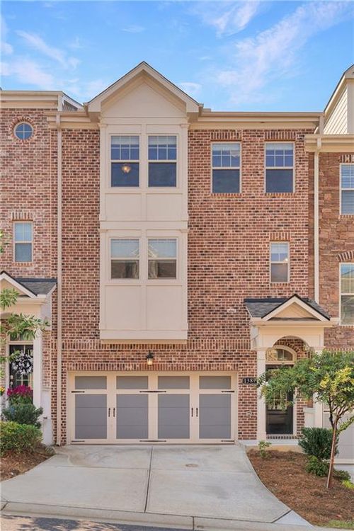 1387 Live Oak Ln, Brookhaven, GA, 30319-0100 | Card Image