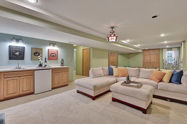 Family Room (view 2 of 2) | Image 42