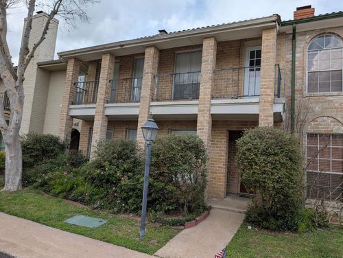 3258 Continental Dr, Missouri City, TX, 77459-2508 | Card Image