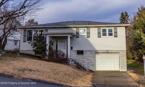 1215 Mine St, Old Forge, PA, 18518-1110 | Card Image