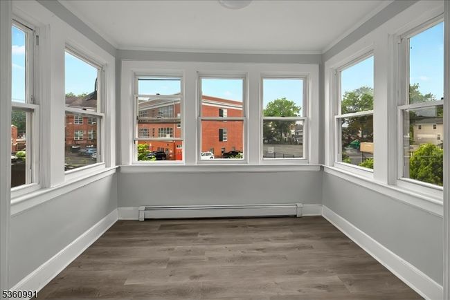27 Berkeley Pl, Home with 7 bedrooms, 3 bathrooms and null parking in Bloomfield NJ | Image 12
