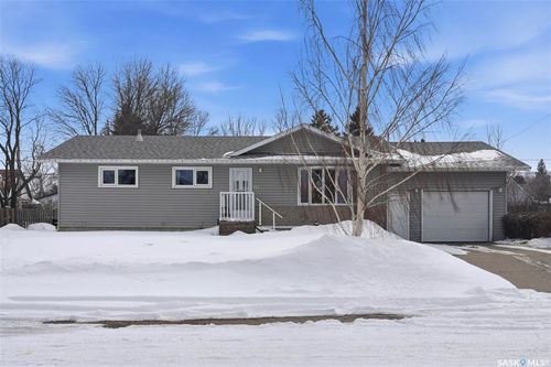 313 7th Ave W, Watrous, SK, S0K4T0 | Card Image