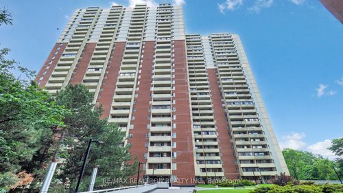 2419-1 Massey Sq, East York, ON, M4C5L4 | Card Image