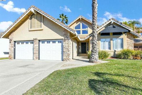 5451 Fairway Ct, Discovery Bay, CA, 94505-9289 | Card Image