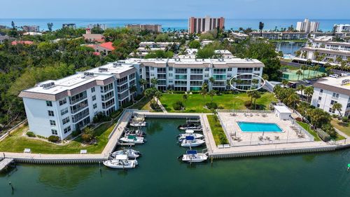 201-605 Sutton Pl, LONGBOAT KEY, FL, 34228-2351 | Card Image
