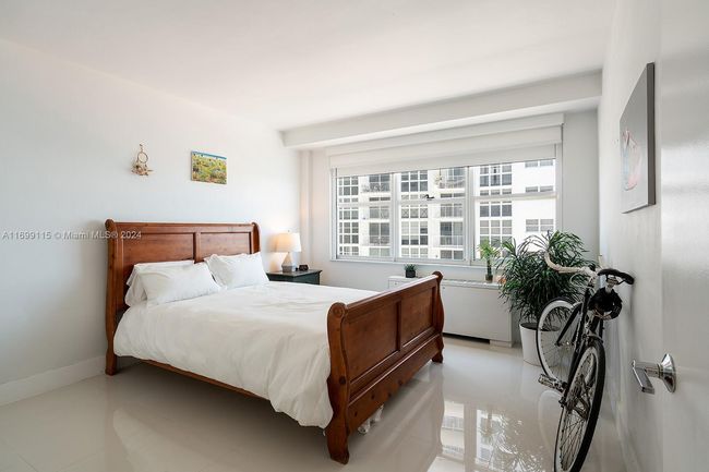 APT-4F - 1250 West Ave, Condo with 1 bedrooms, 1 bathrooms and null parking in Miami Beach FL | Image 5