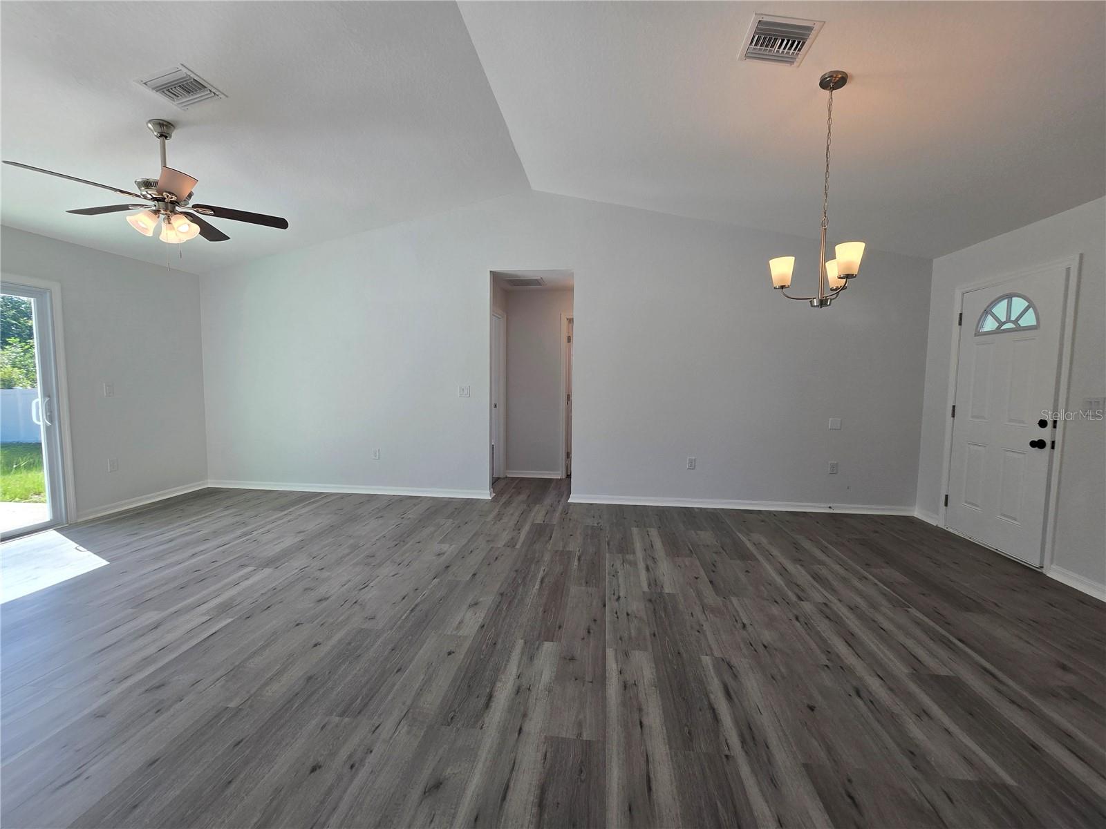 Residential in OCKLAWAHA 4