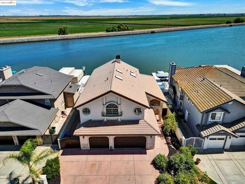 5840 Starboard Dr, Discovery Bay, CA, 94505-9326 | Card Image