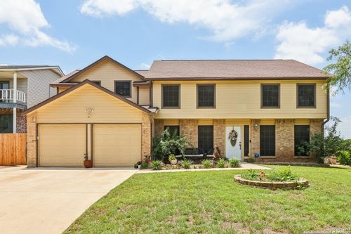 3330 Wimbledon Dr, Schertz, TX, 78108-2162 | Card Image