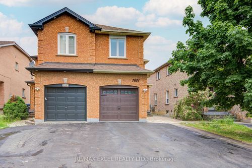 7025 Dunrobin Way, Mississauga, ON, L5N6Y4 | Card Image