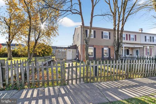 19 Congress Ct, Quakertown, PA, 18951-1416 | Card Image