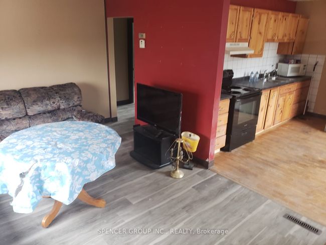 30 Flicker St, House other with 2 bedrooms, 1 bathrooms and 4 parking in Manitouwadge ON | Image 6