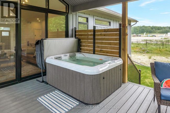 48 Deerview Dr, House other with 3 bedrooms, 3 bathrooms and 6 parking in Trenton ON | Image 32