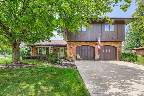 136 Caryville Ln, Schaumburg, IL, 60193-1006 | Card Image