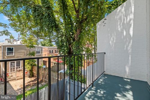 210-207 S Patrick St, ALEXANDRIA, VA, 22314-3548 | Card Image