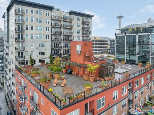 552-2607 Western Ave, Seattle, WA, 98121-1355 | Card Image