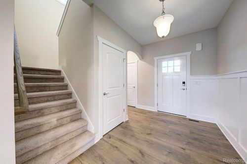 MOH 77 Round Rock, Marion Township, MI, 48843 | Card Image