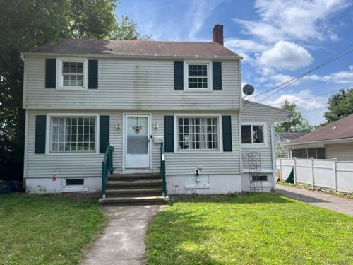 106 Greenleaf Ave, Waterbury, CT, 06705-2711 | Card Image