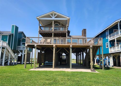 cr257-2422 Blue Water Hwy, Surfside Beach, TX, 77541-7110 | Card Image