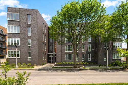 407-2050 N Commerce Street, Milwaukee, WI, 53212 | Card Image