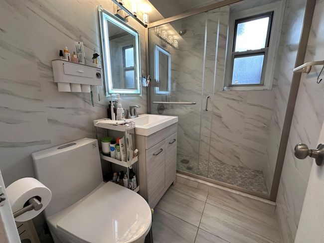 APT-2A - 209 18 Th Ave, Home with 2 bedrooms, 1 bathrooms and 1 parking in Bayside NY | Image 18
