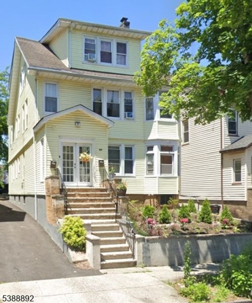 107 Hollywood Ave, East Orange, NJ, 07018-4103 | Card Image