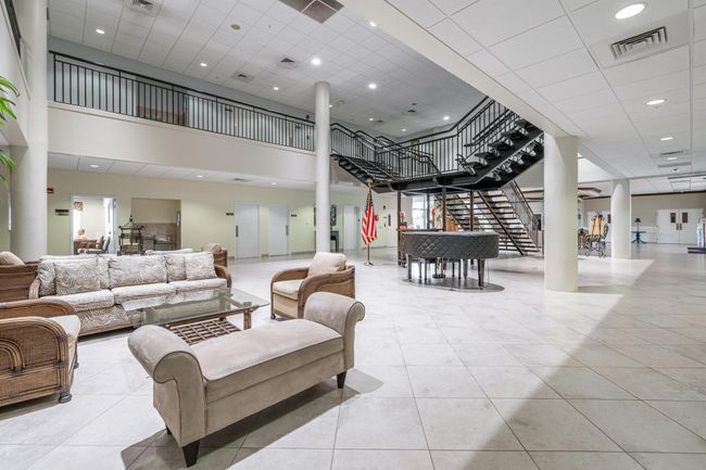 1030 - 230 Ne 26 Th Ave, Condo with 2 bedrooms, 2 bathrooms and null parking in Boynton Beach FL | Image 4