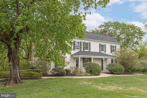 718 Telegraph Rd, PERKASIE, PA, 18944-2636 | Card Image