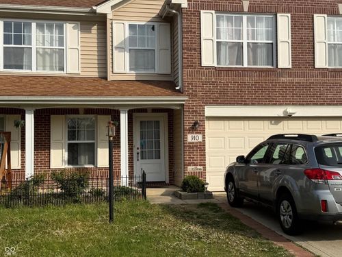 910 Angus Way, Indianapolis, IN, 46217 | Card Image