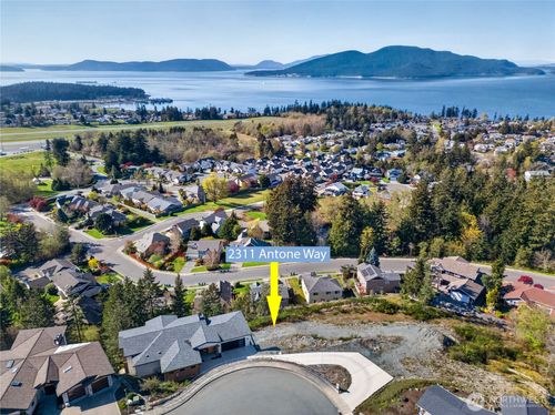2311 Antone Way, Anacortes, WA, 98221-1285 | Card Image
