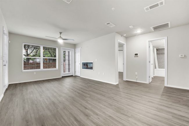 APT-201 - 6108 Abrams Rd, Condo with 2 bedrooms, 1 bathrooms and null parking in Dallas TX | Image 7