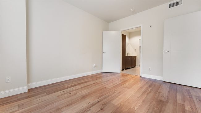 APT-1014 - 1100 W Trinity Mills Rd, Condo with 2 bedrooms, 2 bathrooms and null parking in Carrollton TX | Image 15
