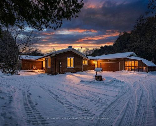 21489 Warden Ave, Queensville, ON, L0G1R0 | Card Image