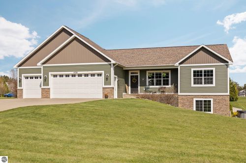 4224 Long Wood Drive, Traverse City, MI, 49685 | Card Image