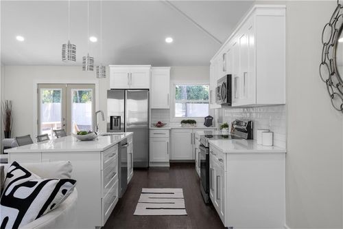 1882 Rosewood Rd, Decatur, GA, 30032-7013 | Card Image