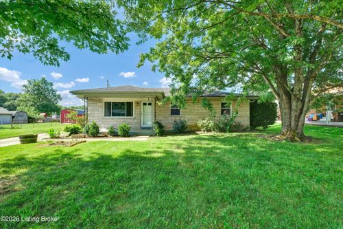 213 Pebblebrook Dr, Shepherdsville, KY, 40165-9422 | Card Image