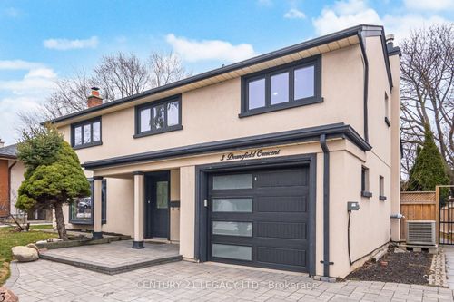 3 Deane Field Cres, Etobicoke, ON, M9B3B2 | Card Image