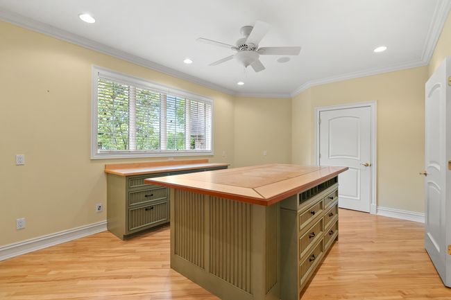 Craft Room | Image 25