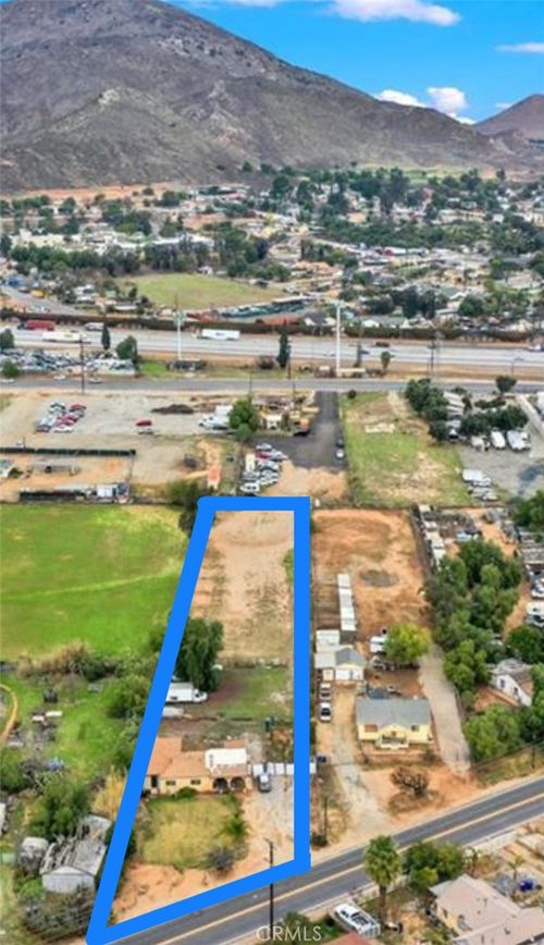 7081 Valley Way, Jurupa Valley, CA, 92509-1448 | Card Image