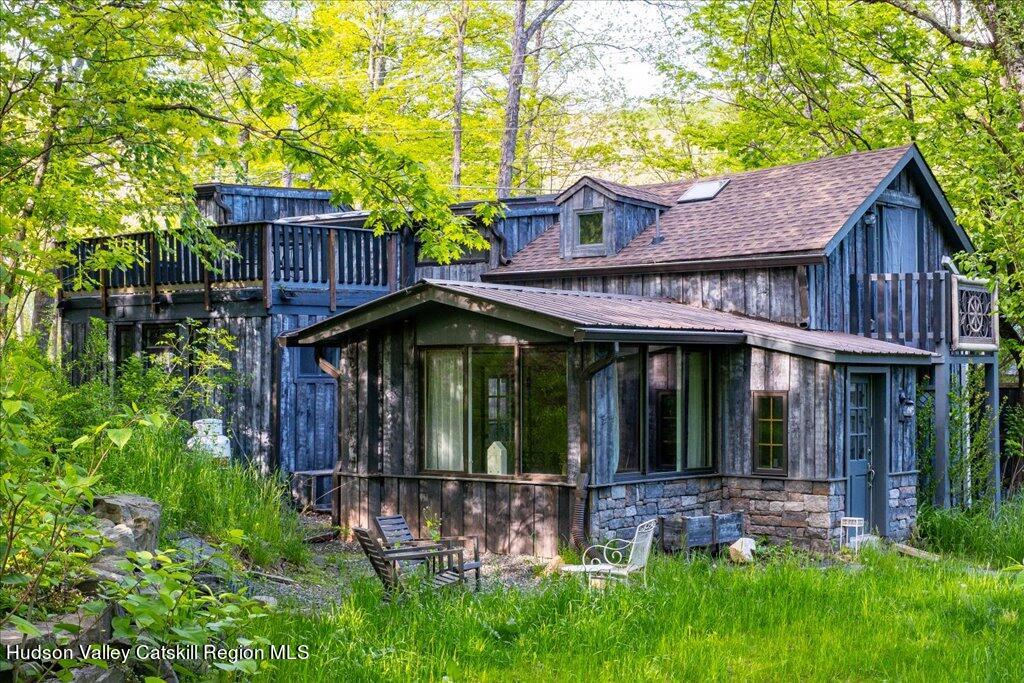 Sawkill Rd, Kingston, NY 12401