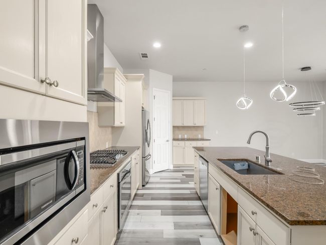 1026 E Carnoustie Ave, House other with 4 bedrooms, 0 bathrooms and null parking in Fresno CA | Image 29