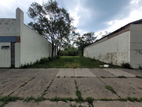 7419 Puritan St, Detroit, MI, 48238-1207 | Card Image
